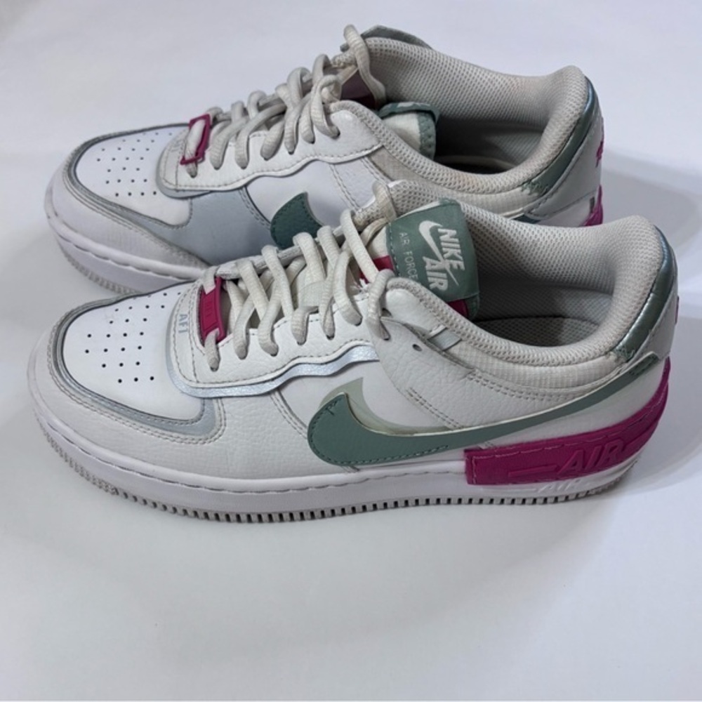 Nike Air Force 1 White with Green and Pink Accents Sz 7.5